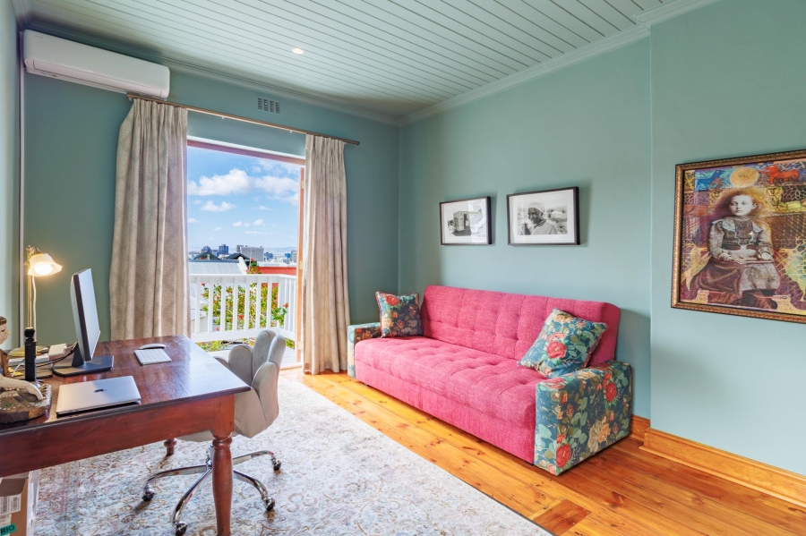 To Let 4 Bedroom Property for Rent in Gardens Western Cape